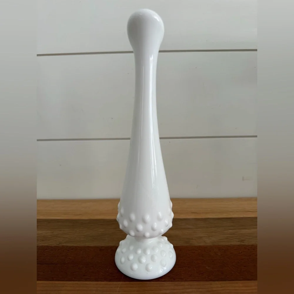 Vintage Fenton White Milk Glass Hobnail Bud Vase
